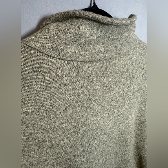 The North Face Men’s Fleece Pullover with quarter Zip Collar, Size XXL - Picture 9 of 9